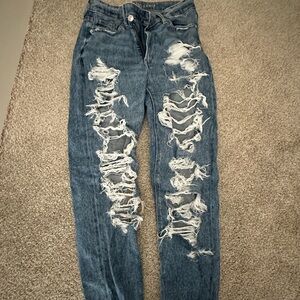 American Eagle Outfitters Distressed Denim Boyfriend Jeans